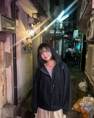 ルーズシルエットジップアップパーカー