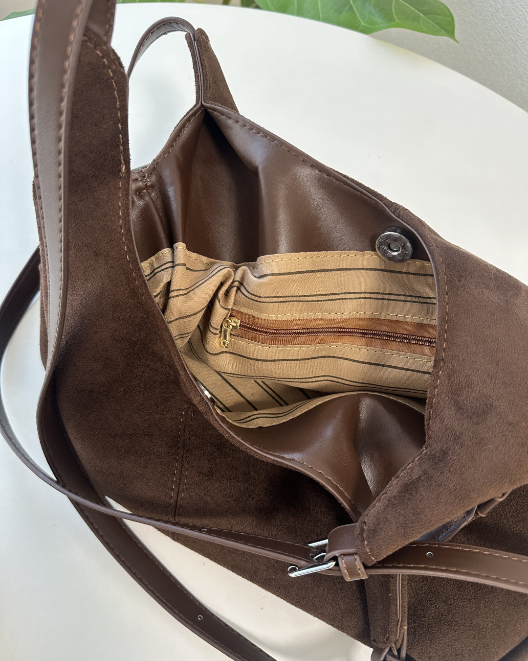 ダブルベルトスエードショルダーバッグ