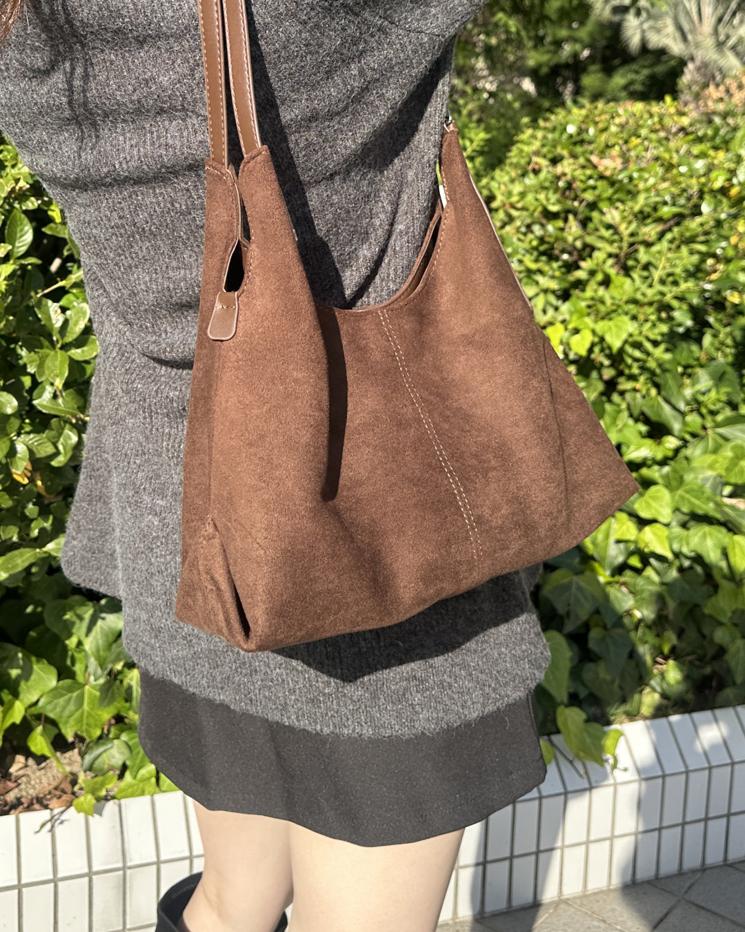 ダブルベルトスエードショルダーバッグ