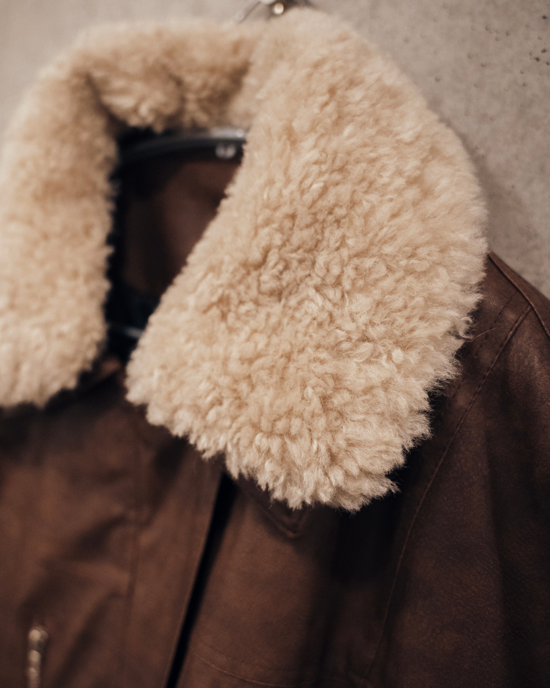 ボア襟ブラウンレザージャケット