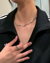 ウェーブチェーンネックレス