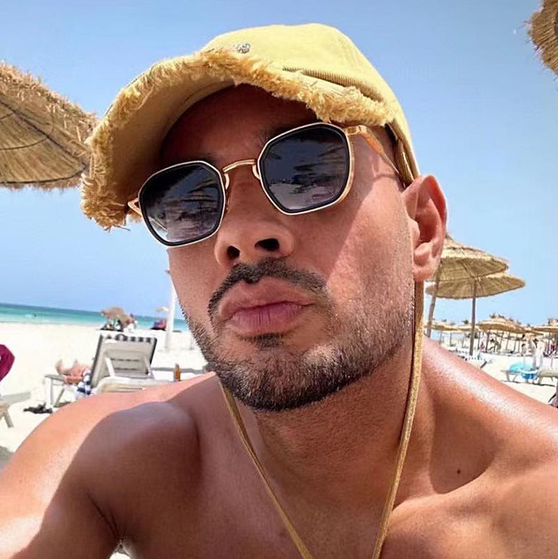 Stylish Square-Frame UV-Protection Sunglasses Main image
